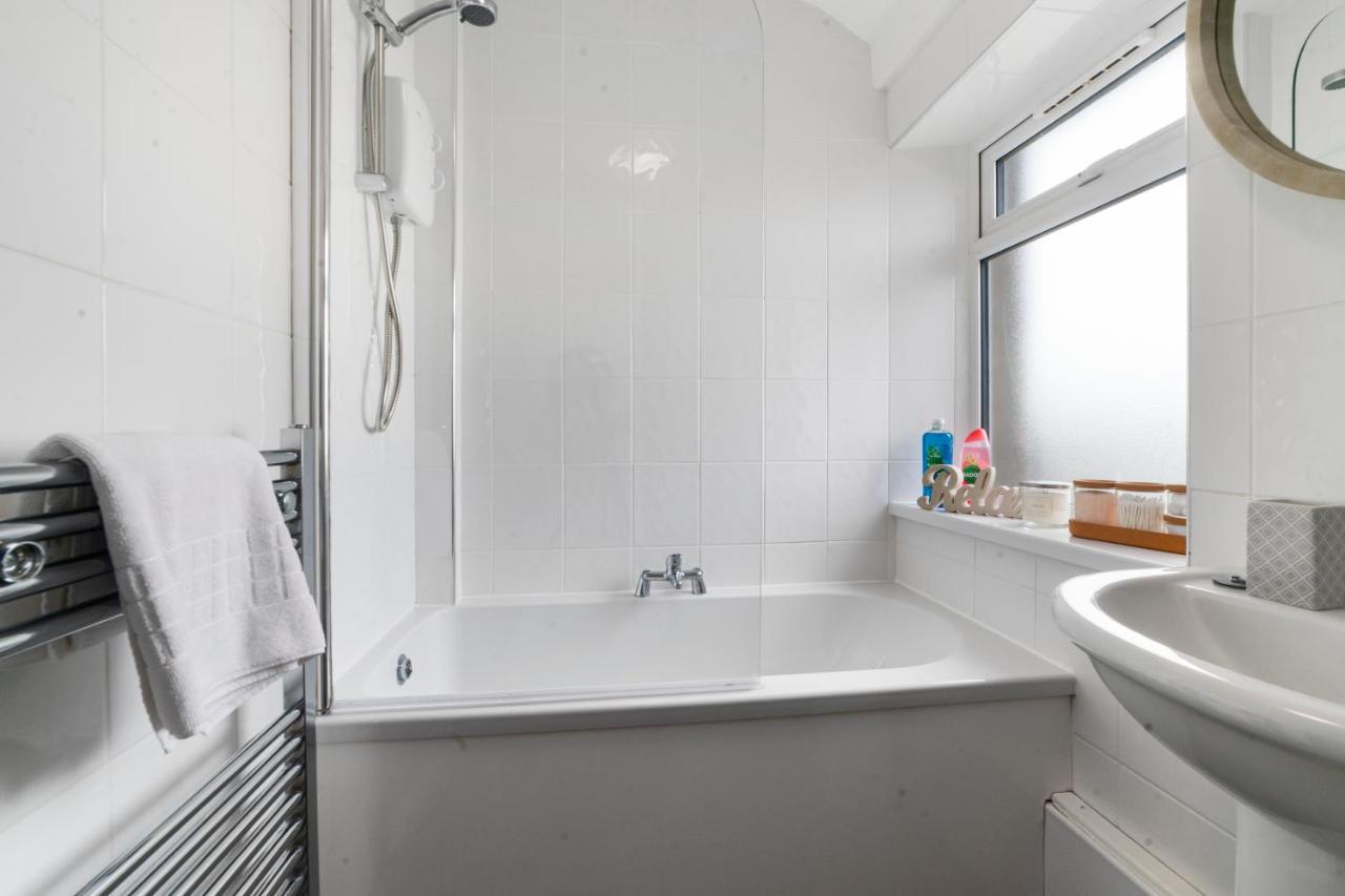Village Cwtch Whitchurch 2 Bedroom Apartment Cardiff Eksteriør bilde